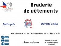Grande braderie de vêtements