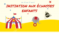 Initiation aux échasses pour enfants