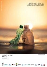 Sensibilisation aux déchets aquatiques, nettoyage de plage