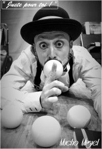 Juste pour toi solo de théâtre de clown et arts du cirque