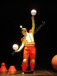 Le Noël d'Asphyxie - Spectacles, ateliers cirque, jeux